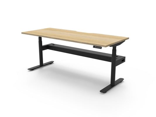 Halo+ electric single desk, Natural Oak / Black Satin, without screen, with cable tray. Representative image; proportions vary by size.